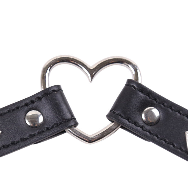 BDSM Heart Shaped VF Leather Collar - Sexy Bee UK