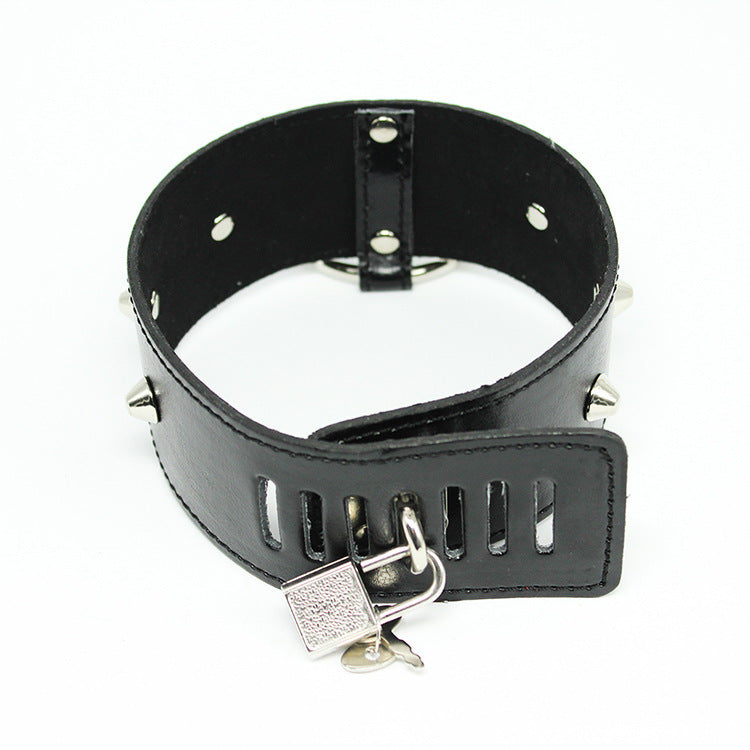 Royal Secret Faux Leather Collar and Lead - Sexy Bee UK