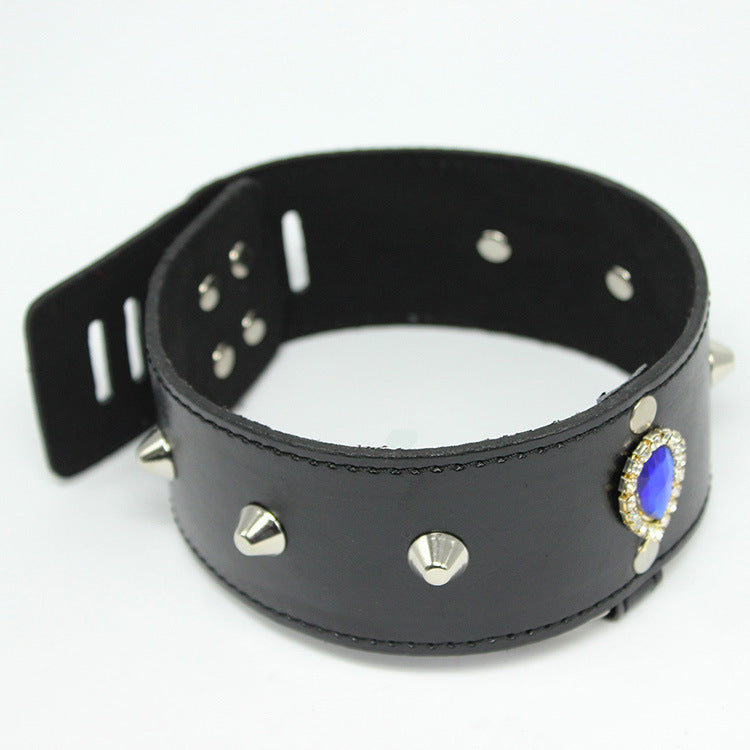 Royal Secret Faux Leather Collar and Lead - Sexy Bee UK